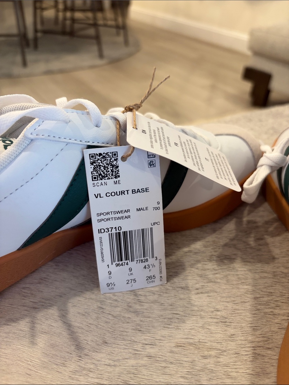 Adidas VL Court Base Sneakers | White/Green Gum Sole | Men’s US 9.5 | NEW No Box